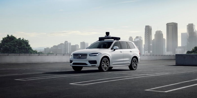 Uber un Volvo nākošgad uzsāks pašbraucošo auto testus 