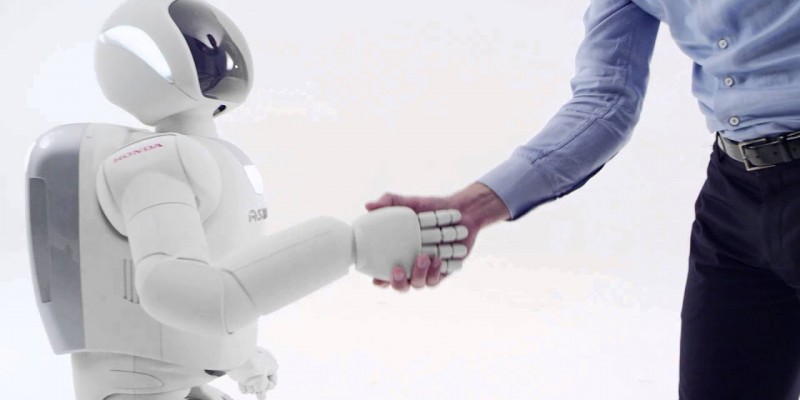 Mans kolēģis robots