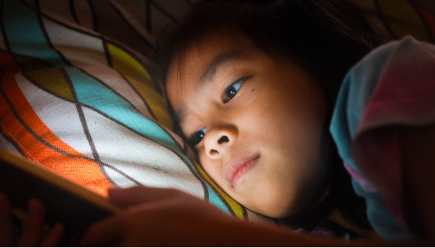 Ekrāni un bērnu psihe