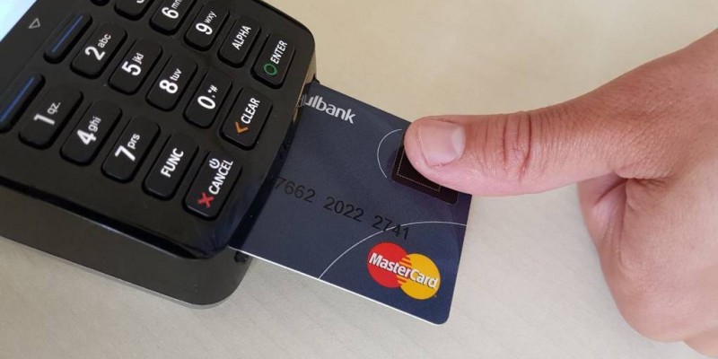 Biometrija pamazām ielaužas viedo norēķinu jomā