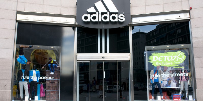 Adidas trīs gadu laikā pilnībā atteiksies no televīzijas reklāmas