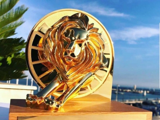 Adidas un Apple triumfē Cannes Lions 2026